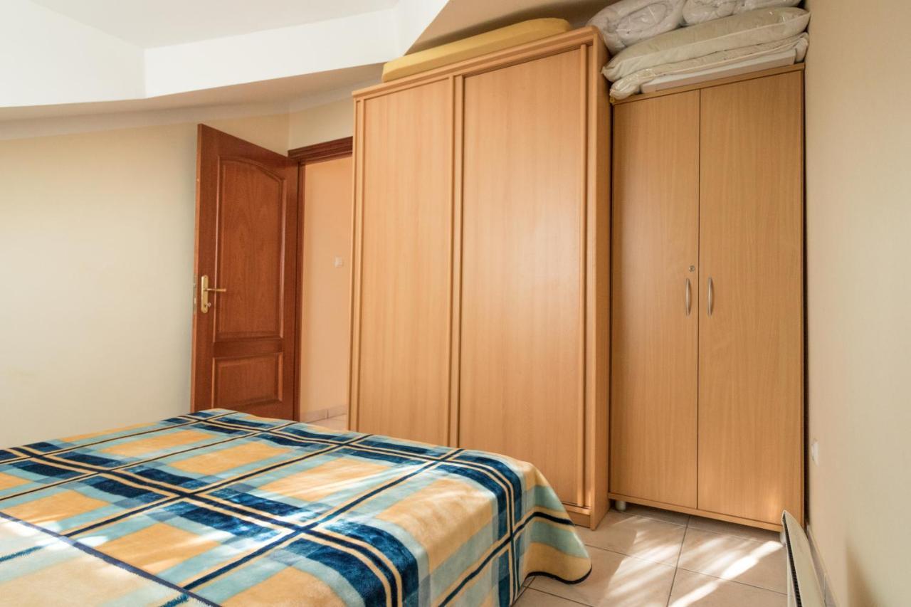 Apartman Nena Turanj Exterior foto