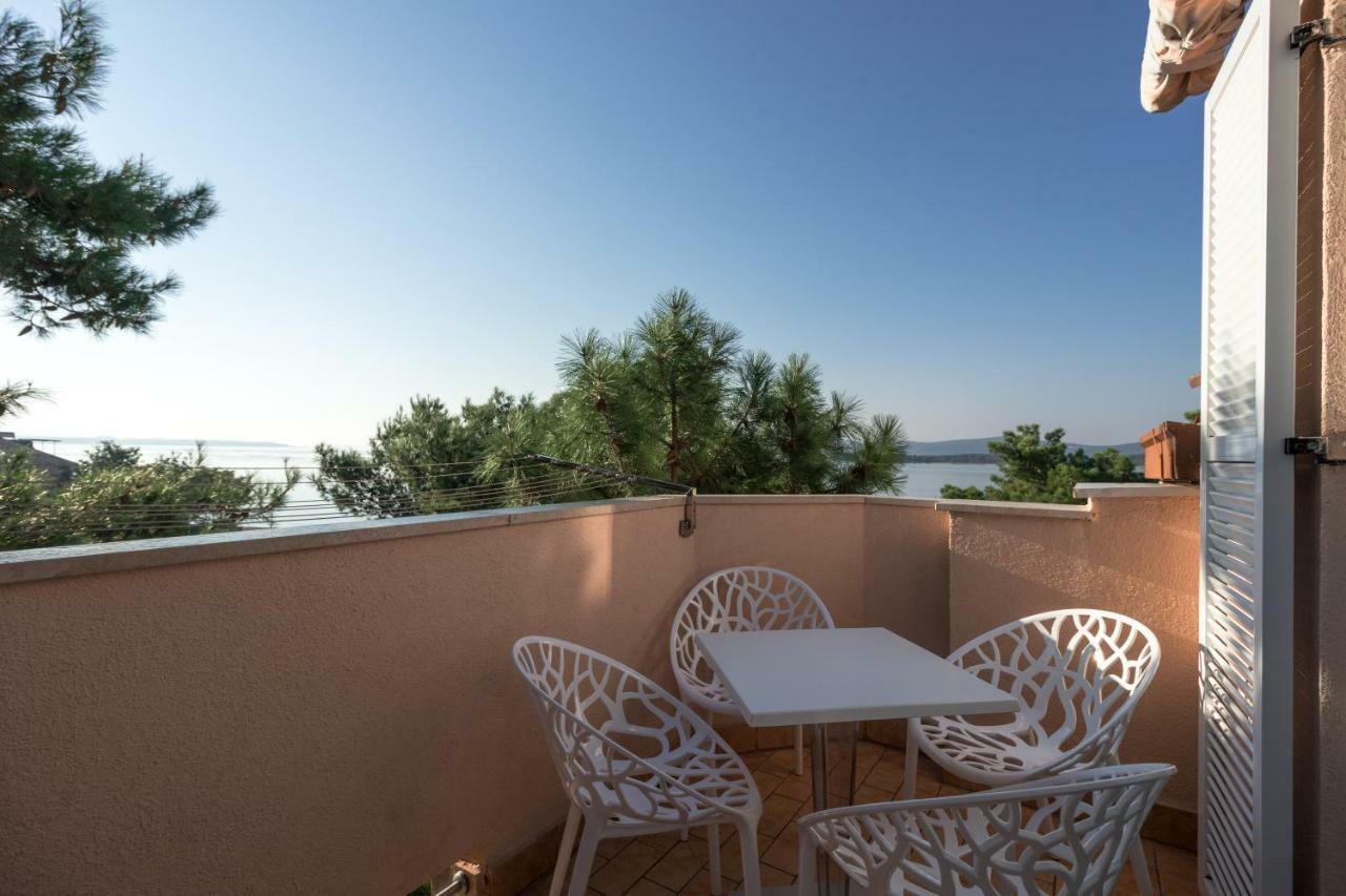 Apartman Nena Turanj Exterior foto